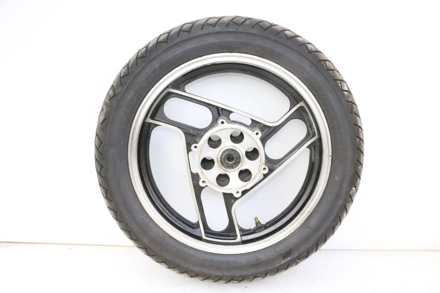 photo de FRONT RIM AND TIRE YAMAHA FJ 36Y 1100 (1984 - 1985)