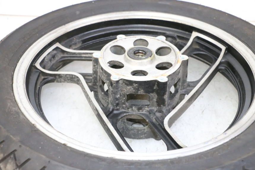 photo de FRONT RIM AND TIRE YAMAHA FJ 36Y 1100 (1984 - 1985)
