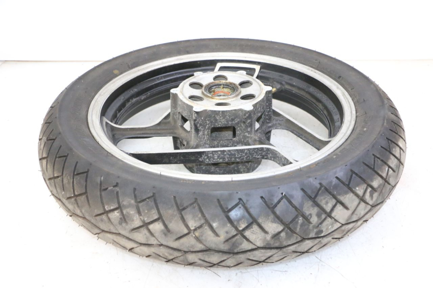 photo de FRONT RIM AND TIRE YAMAHA FJ 36Y 1100 (1984 - 1985)