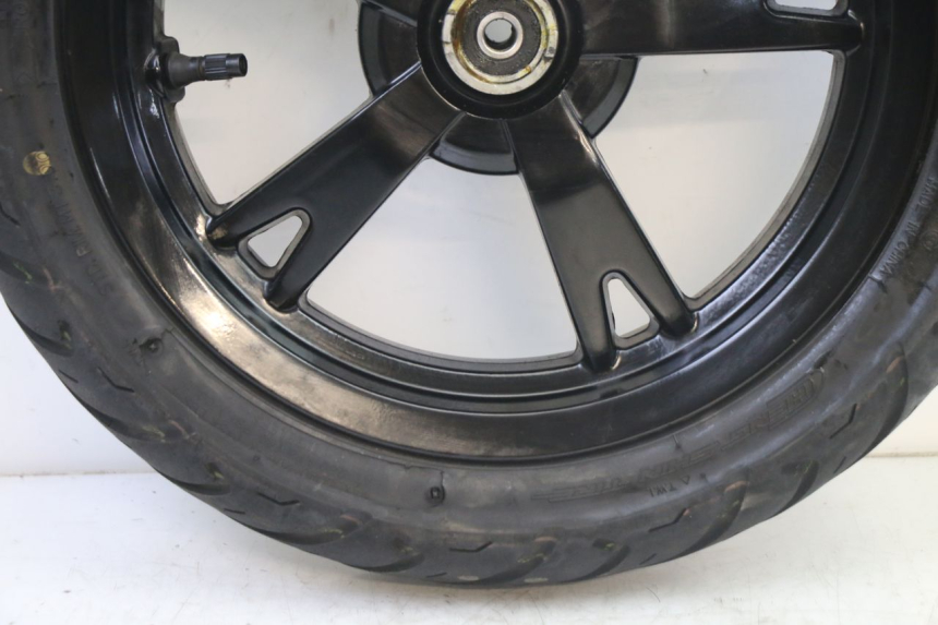 photo de FRONT RIM AND TIRE PEUGEOT KISBEE 2T 50 (2010 - 2017)