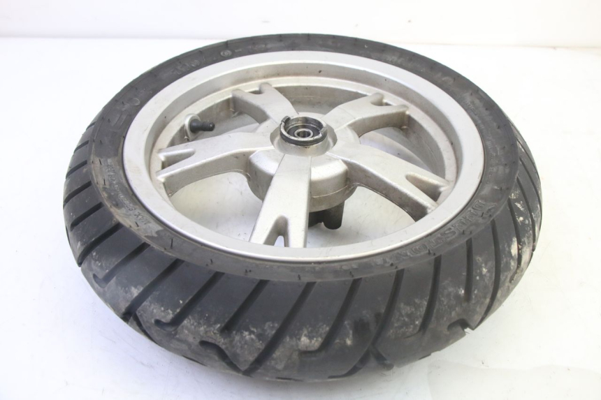 photo de FRONT RIM AND TIRE PEUGEOT KISBEE 4T 50 (2018 - 2022)