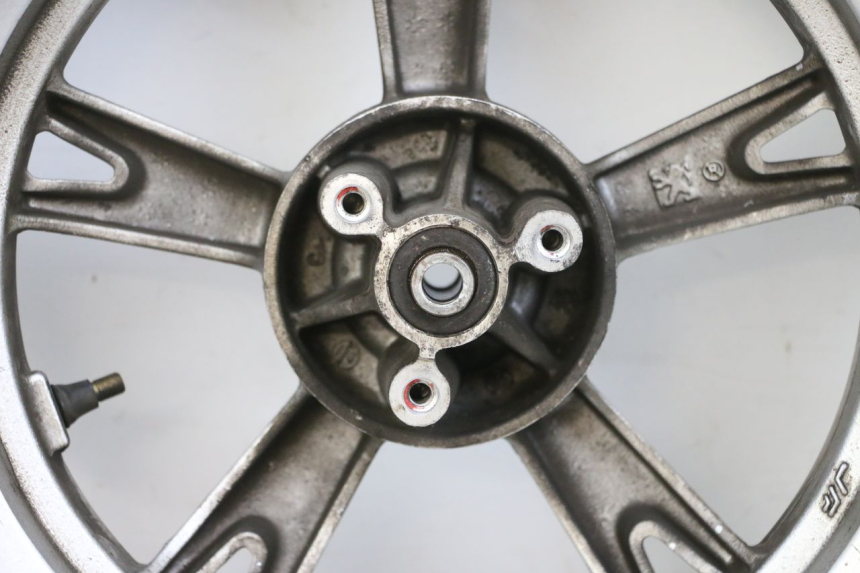 photo de FRONT RIM AND TIRE PEUGEOT KISBEE 4T 50 (2010 - 2017)