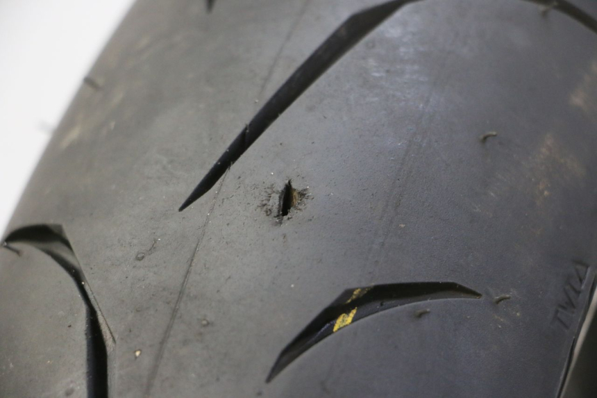 photo de FRONT RIM AND TIRE KYMCO LIKE 4T 50 (2019 - 2025)