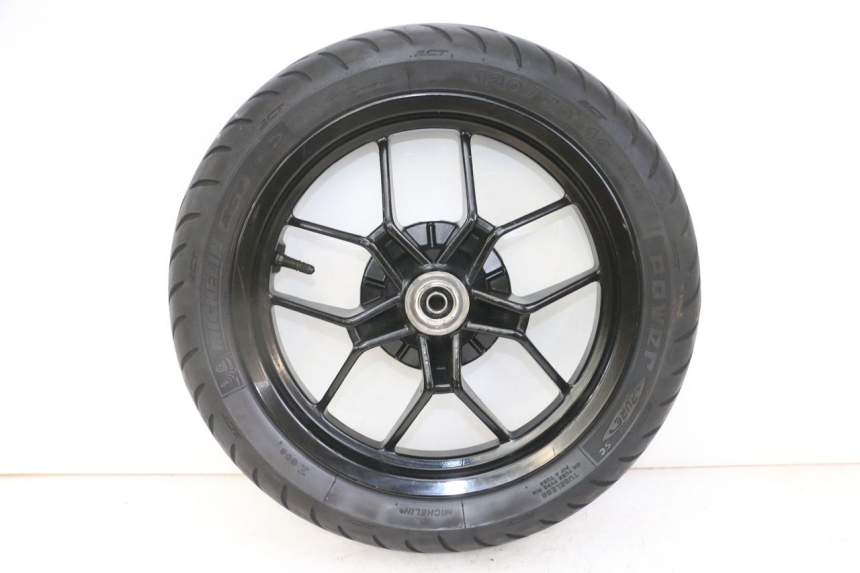photo de FRONT RIM AND TIRE PIAGGIO NEW TYPHOON 50 (2018 - 2021)