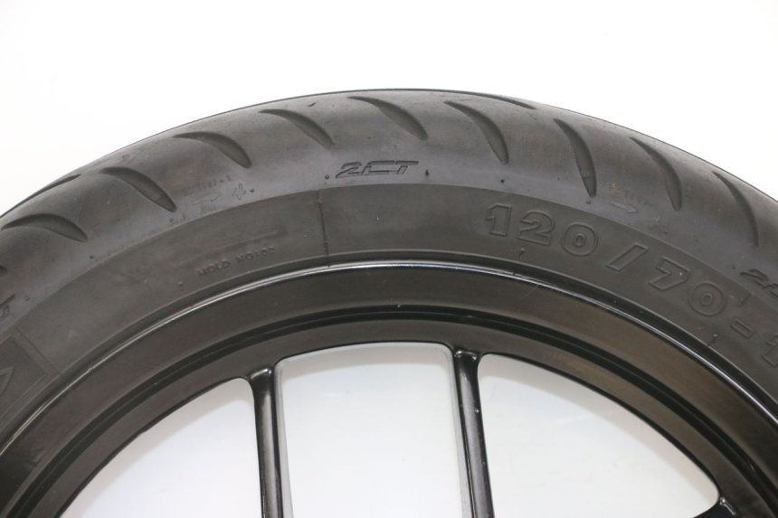 photo de FRONT RIM AND TIRE PIAGGIO NEW TYPHOON 50 (2018 - 2021)