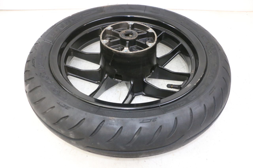 photo de FRONT RIM AND TIRE PIAGGIO NEW TYPHOON 50 (2018 - 2021)