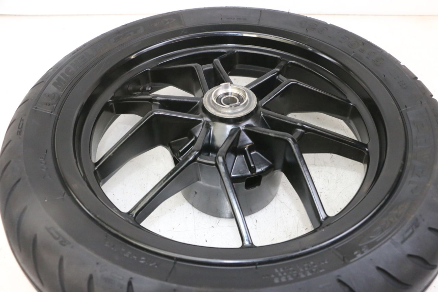 photo de FRONT RIM AND TIRE PIAGGIO NEW TYPHOON 50 (2018 - 2021)