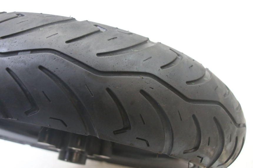 photo de FRONT RIM AND TIRE SYM ORBIT III 3 4T 50 (2021 - 2025)
