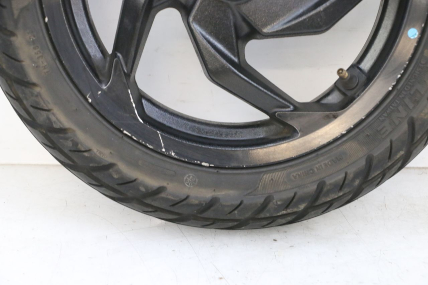 photo de FRONT RIM AND TIRE SYM ORBIT III 3 4T 50 (2021 - 2025) - Supplementary product photo