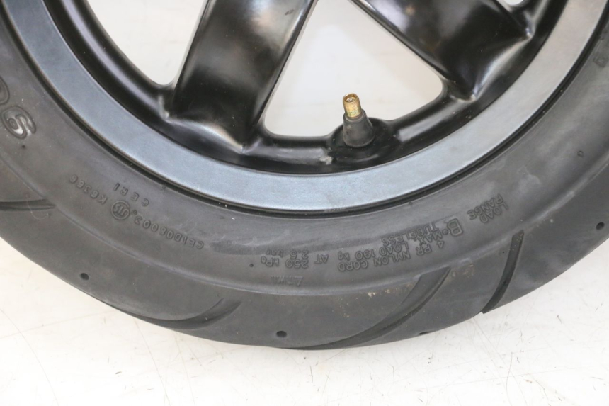 photo de FRONT RIM AND TIRE PIAGGIO ZIP 4T 50 (2018 - 2020)