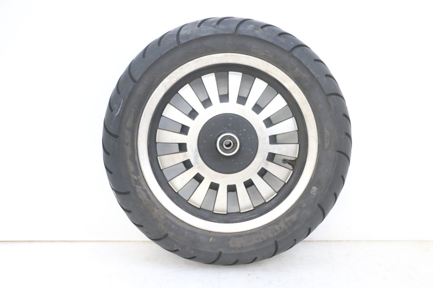 photo de FRONT RIM AND TIRE EFUN PUSA 1 - Main view