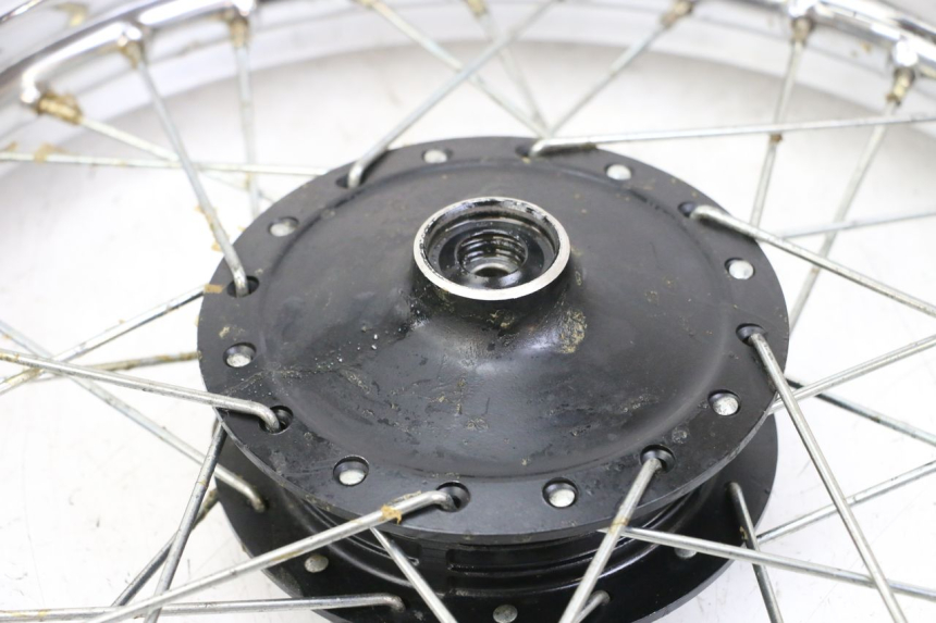 photo de FRONT RIM AND TIRE YAMAHA PW 80 (1983 - 2014)