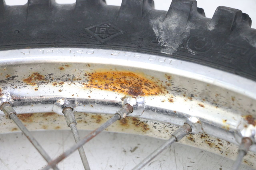 photo de FRONT RIM AND TIRE YAMAHA PW 80 (1983 - 2014)