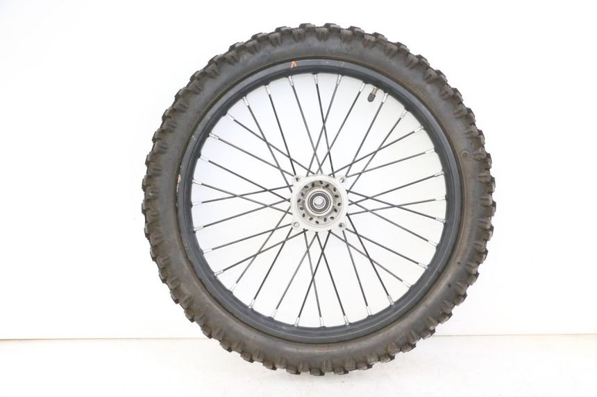 photo de FRONT RIM AND TIRE APOLLO RFZ 125
