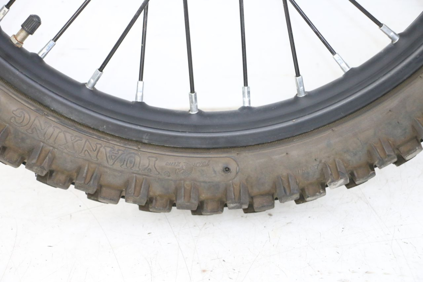 photo de FRONT RIM AND TIRE APOLLO RFZ 125