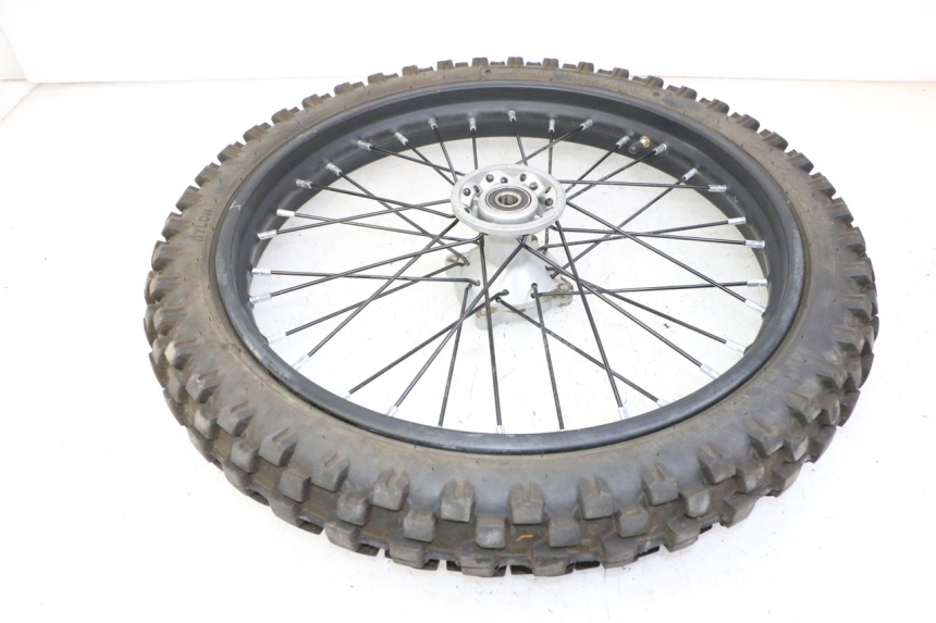 photo de FRONT RIM AND TIRE APOLLO RFZ 125