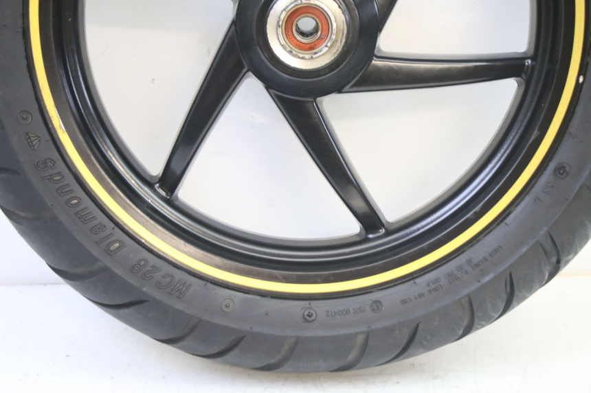 photo de FRONT RIM AND TIRE GILERA RUNNER SP 50 (2006 - 2008)
