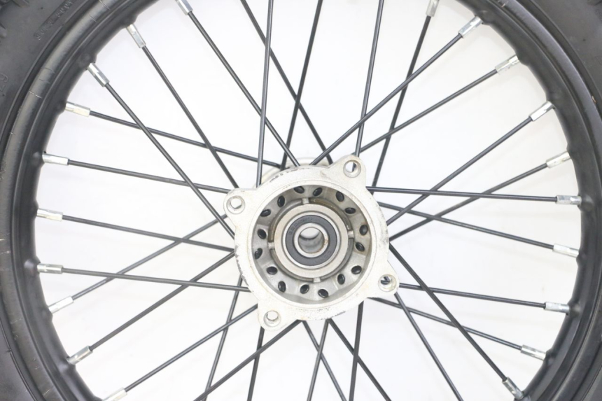 photo de FRONT RIM AND TIRE APOLLO RXF 125