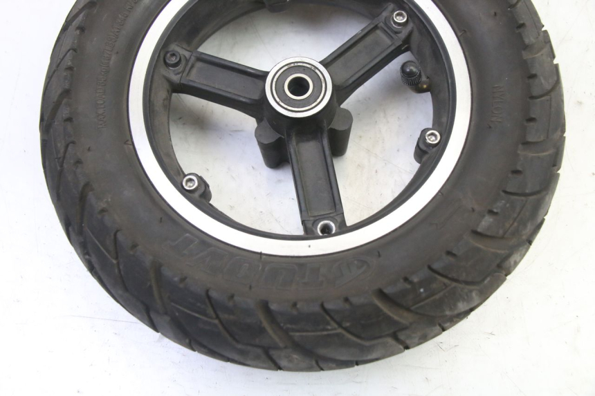 photo de FRONT RIM AND TIRE HERO S10 1
