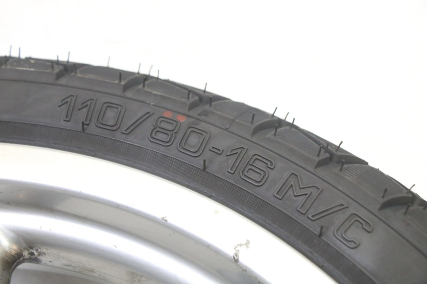 photo de FRONT RIM AND TIRE APRILIA SCARABEO GT TOURING 125 (1999 - 2005)