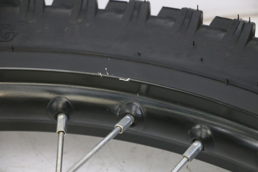 photo de FRONT RIM AND TIRE SMALL MX THUNDER 250