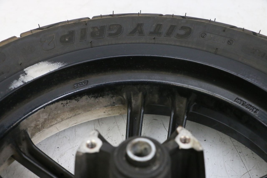 photo de FRONT RIM AND TIRE PEUGEOT SPEEDFIGHT 4 4T EFI 50 (2021 - 2025) - Markings and original references