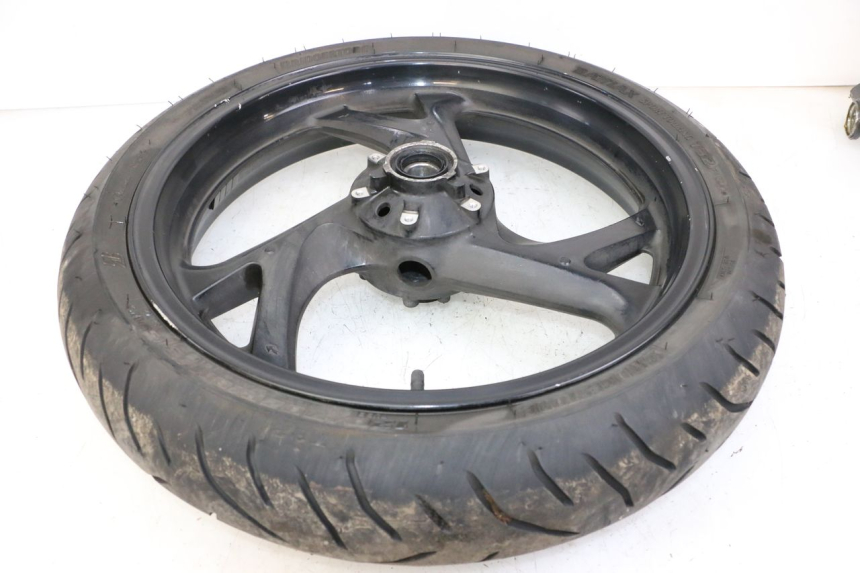 photo de FRONT RIM AND TIRE HONDA ST PAN EUROPEAN 1300 (2002 - 2013)