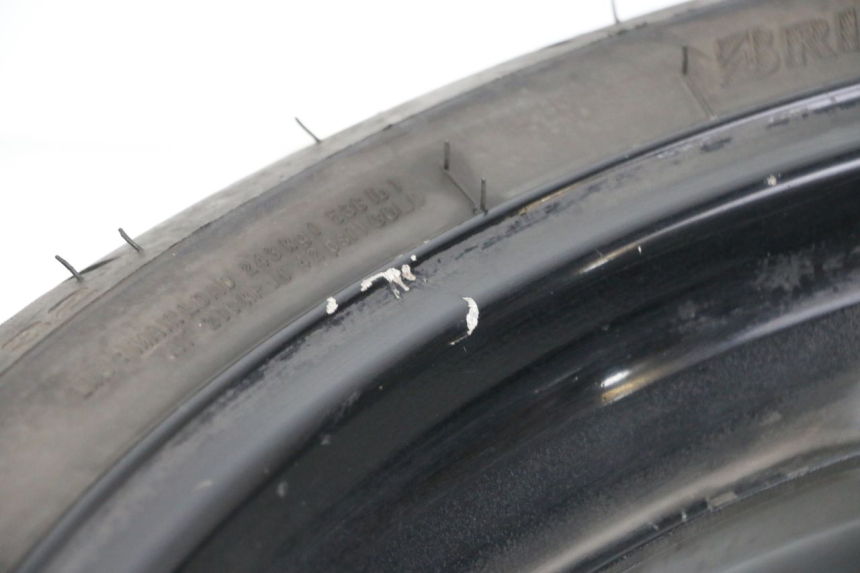 photo de FRONT RIM AND TIRE HONDA ST PAN EUROPEAN 1300 (2002 - 2013)