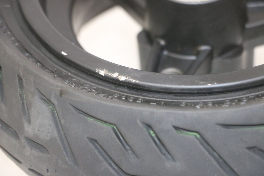 photo de FRONT RIM AND TIRE NAMI STELLAR 1