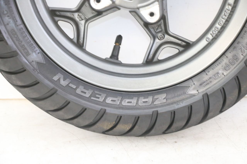 photo de FRONT RIM AND TIRE APRILIA SXR 50 (2021 - 2023)