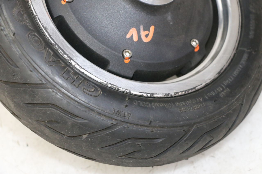 photo de FRONT RIM AND TIRE DUALTRON VICTOR LIMITED 1