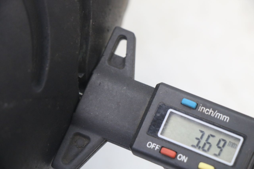 photo de FRONT RIM AND TIRE PEUGEOT VIVACITY NEW 2T 50 (2008 - 2017)