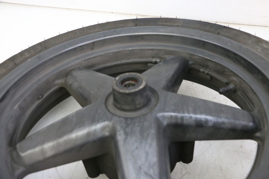 photo de FRONT RIM AND TIRE YAMAHA X-MAX XMAX 125 (2010 - 2014)