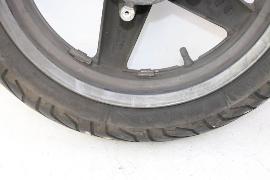 photo de FRONT RIM AND TIRE YAMAHA X-MAX XMAX 125 (2010 - 2014)