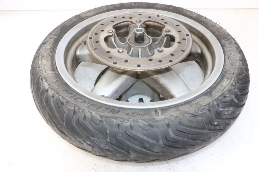 photo de FRONT RIM AND TIRE PIAGGIO X9 EVOLUTION 125 (2003 - 2007)
