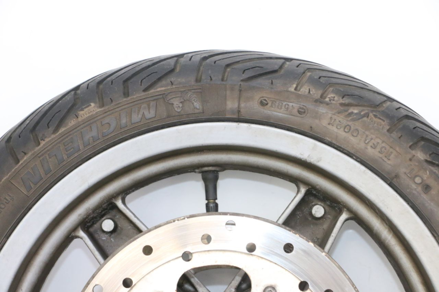 photo de FRONT RIM AND TIRE PIAGGIO X9 EVOLUTION 125 (2003 - 2007)