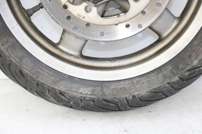 photo de FRONT RIM AND TIRE PIAGGIO X9 EVOLUTION 125 (2003 - 2007)