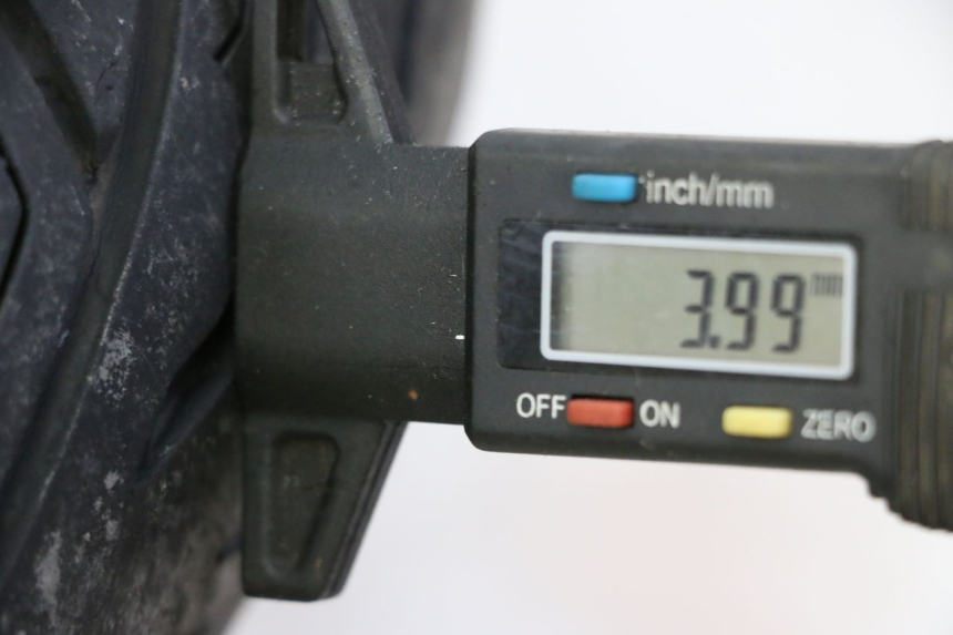 photo de FRONT RIM AND TIRE PIAGGIO X9 EVOLUTION 125 (2003 - 2007)