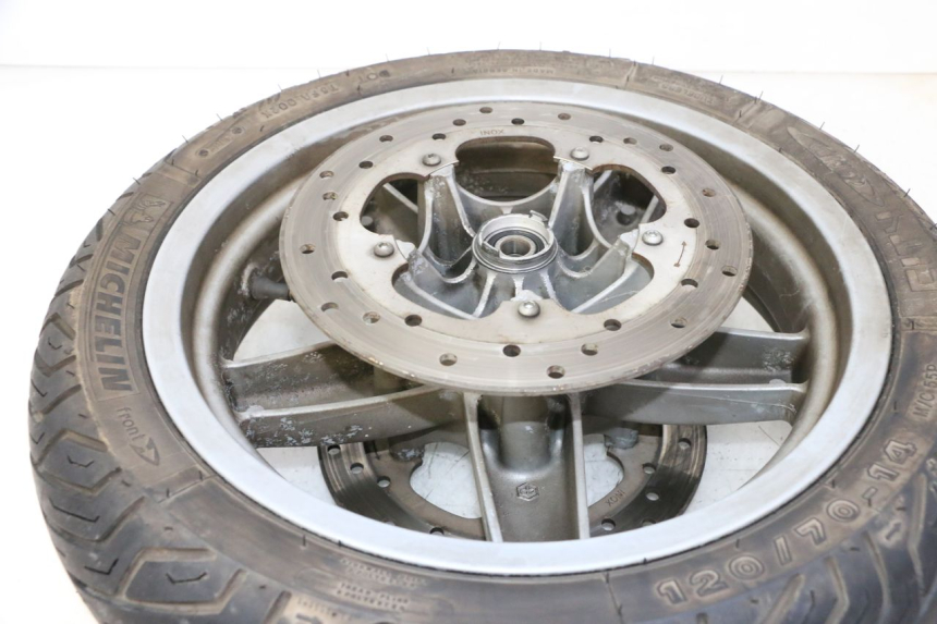 photo de FRONT RIM AND TIRE PIAGGIO X9 EVOLUTION 125 (2003 - 2007)