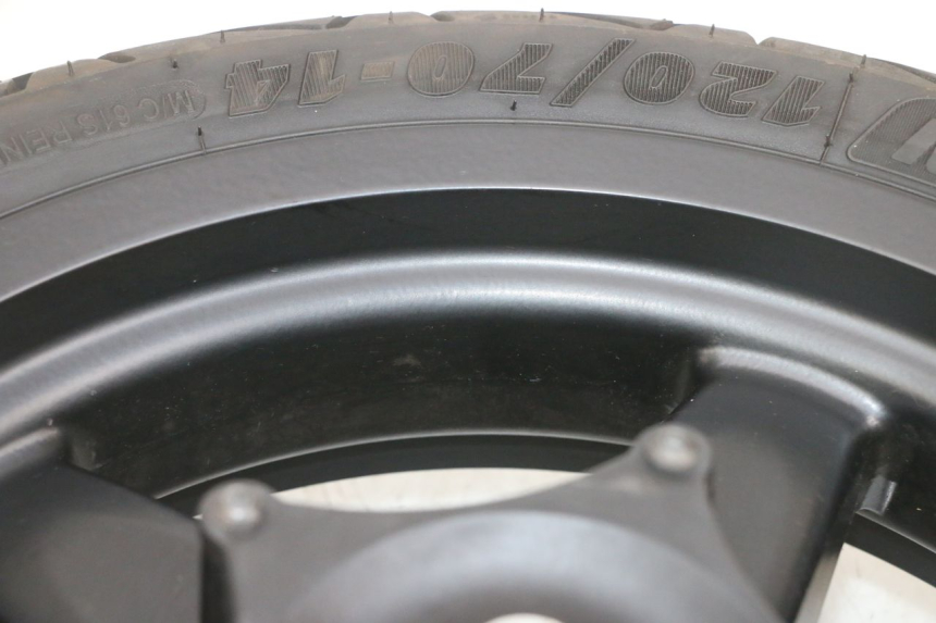 photo de FRONT RIM AND TIRE PIAGGIO XEVO - X EVO 125 (2007 - 2016) - Product overview