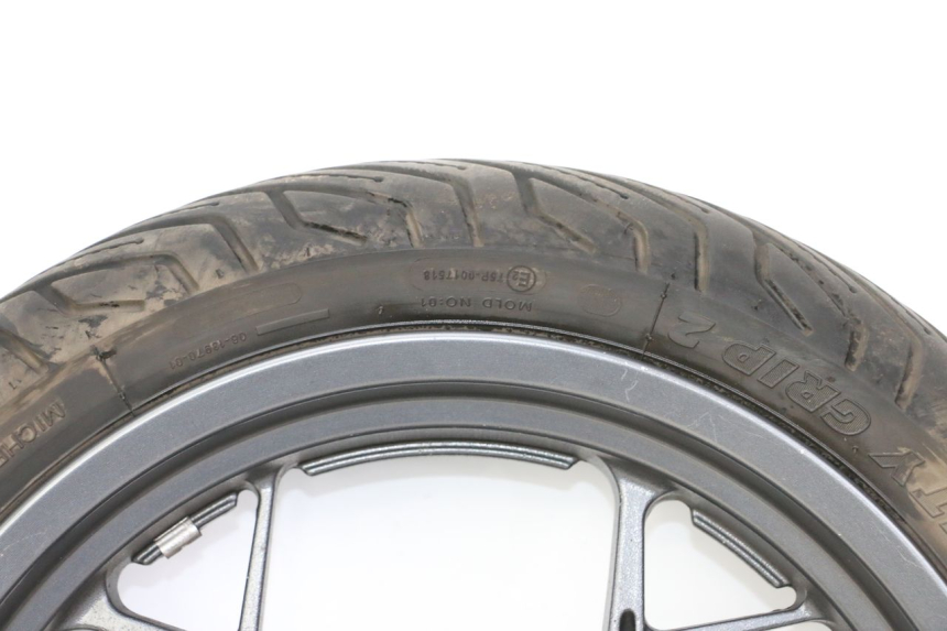 photo de FRONT RIM AND TIRE YAMAHA XMAX X-MAX 125 (2021 - 2025)