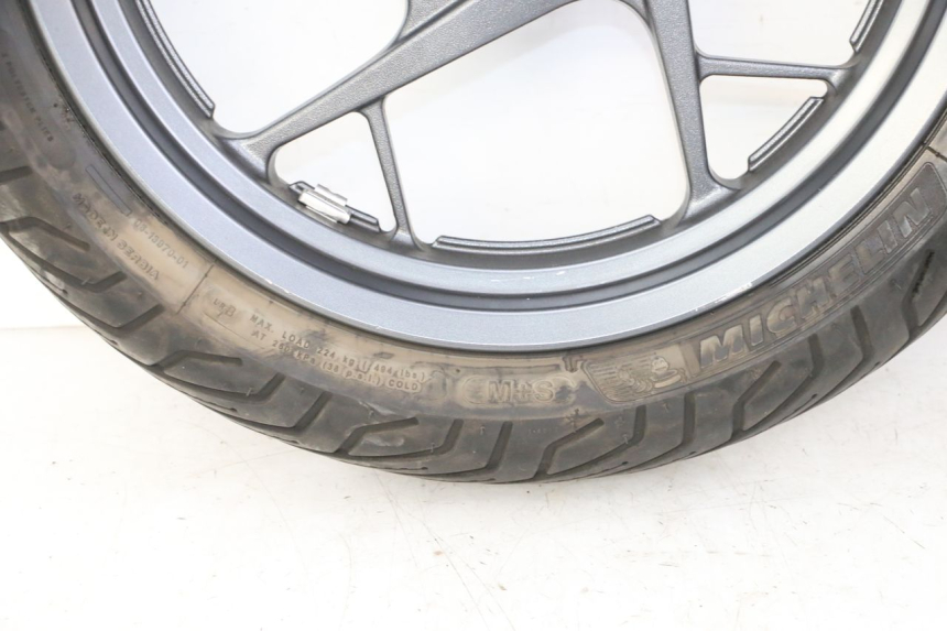 photo de FRONT RIM AND TIRE YAMAHA XMAX X-MAX 125 (2021 - 2025)