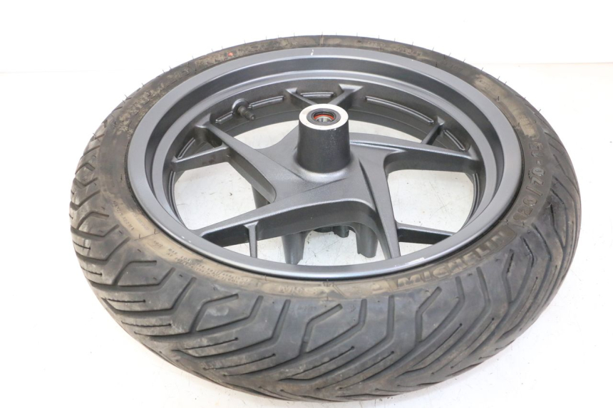 photo de FRONT RIM AND TIRE YAMAHA XMAX X-MAX 125 (2021 - 2025)