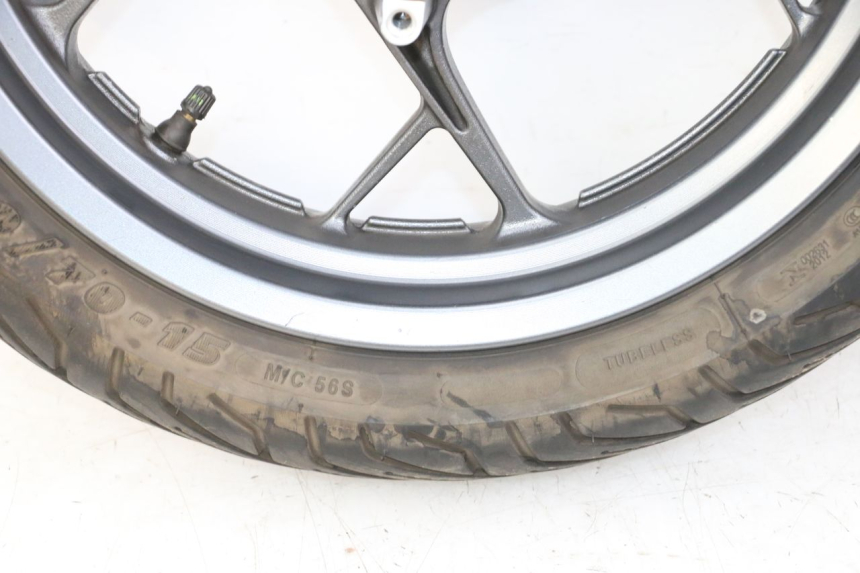 photo de FRONT RIM AND TIRE YAMAHA XMAX X-MAX 125 (2021 - 2025)