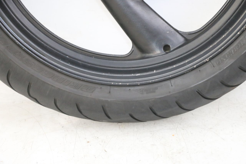 photo de FRONT RIM AND TIRE YAMAHA FZS FAZER 600 (2001 - 2003)
