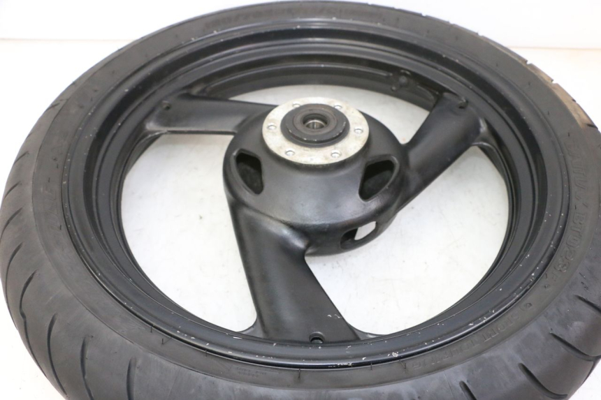 photo de FRONT RIM AND TIRE YAMAHA FZS FAZER 600 (2001 - 2003)