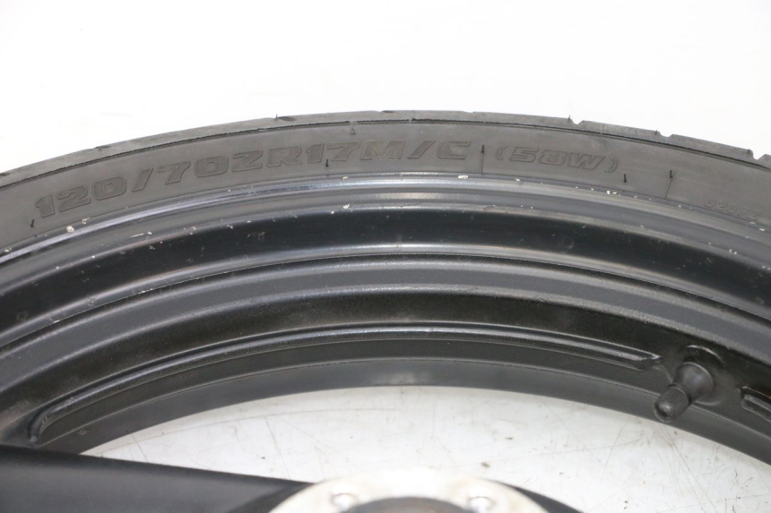 photo de FRONT RIM AND TIRE YAMAHA FZS FAZER 600 (2001 - 2003)