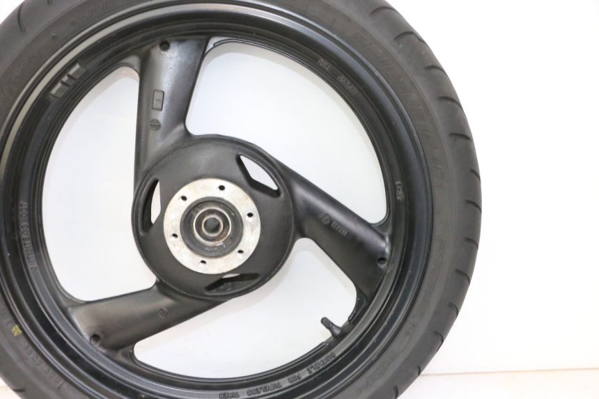 photo de FRONT RIM AND TIRE YAMAHA FZS FAZER 600 (2001 - 2003)