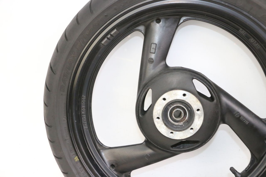 photo de FRONT RIM AND TIRE YAMAHA FZS FAZER 600 (2001 - 2003)