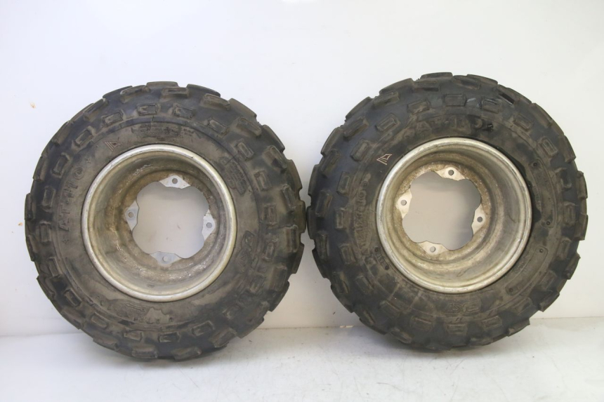 photo de FRONT RIM AND TIRE YAMAHA YFM R RAPTOR 250 (2008 - 2014)